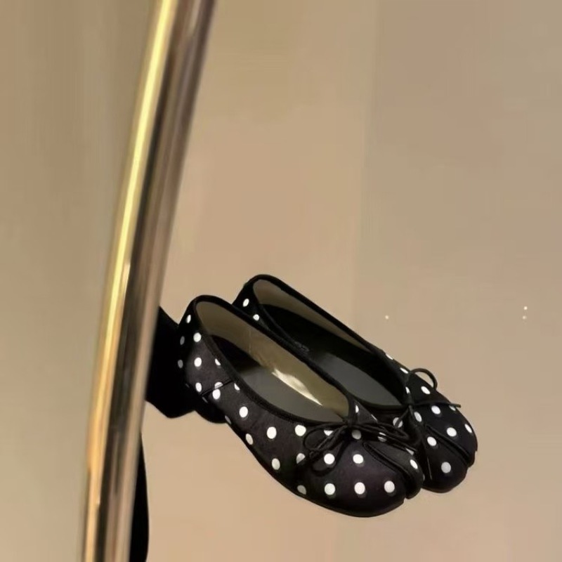 Sweet Bow Women's Spring 2026  - Women'S Shoes recension och pris