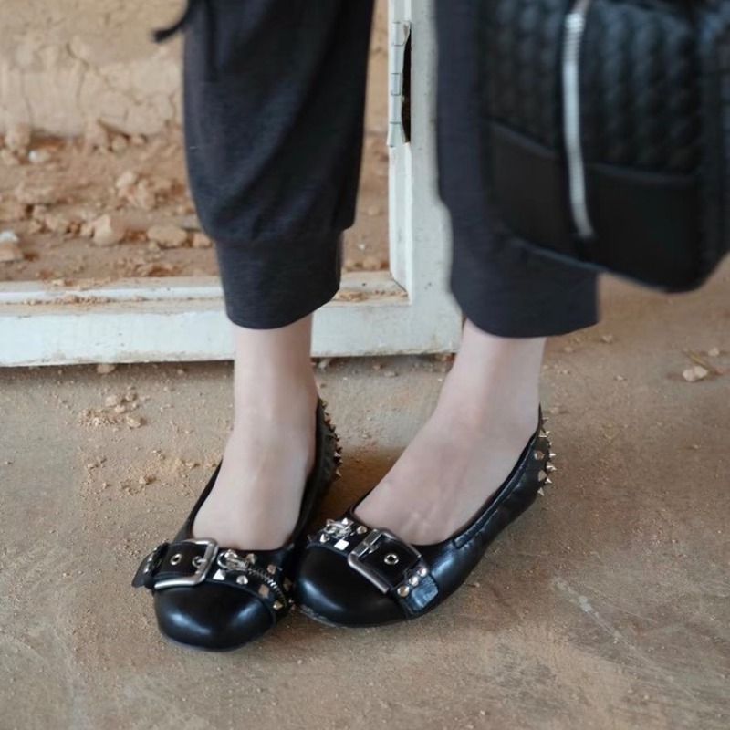 Bolt Round-head Single Shoe Wo - Boots recension och pris