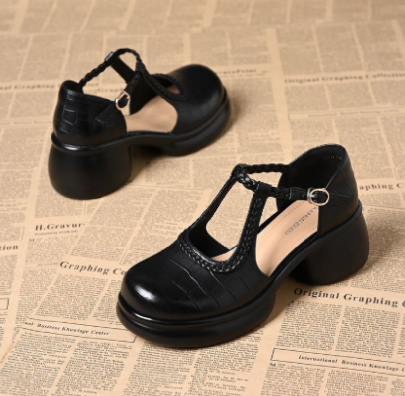 Women Black Croc‑Embossed Mary - Sandals recension och pris